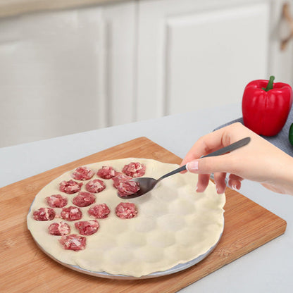 🥳 50% OFF！2026 HOT SALE🥳💞50K+ SOLD! 🥟🛡️ Aluminum Dumpling Mold – 37 clear cavities shape perfect dumplings without hand strain. Sturdy support prevents deformation – no more broken dumplings! 🍽️✅